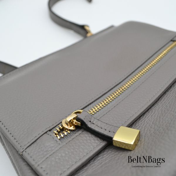 Leather Handbags Sale for Women | BeltNBags