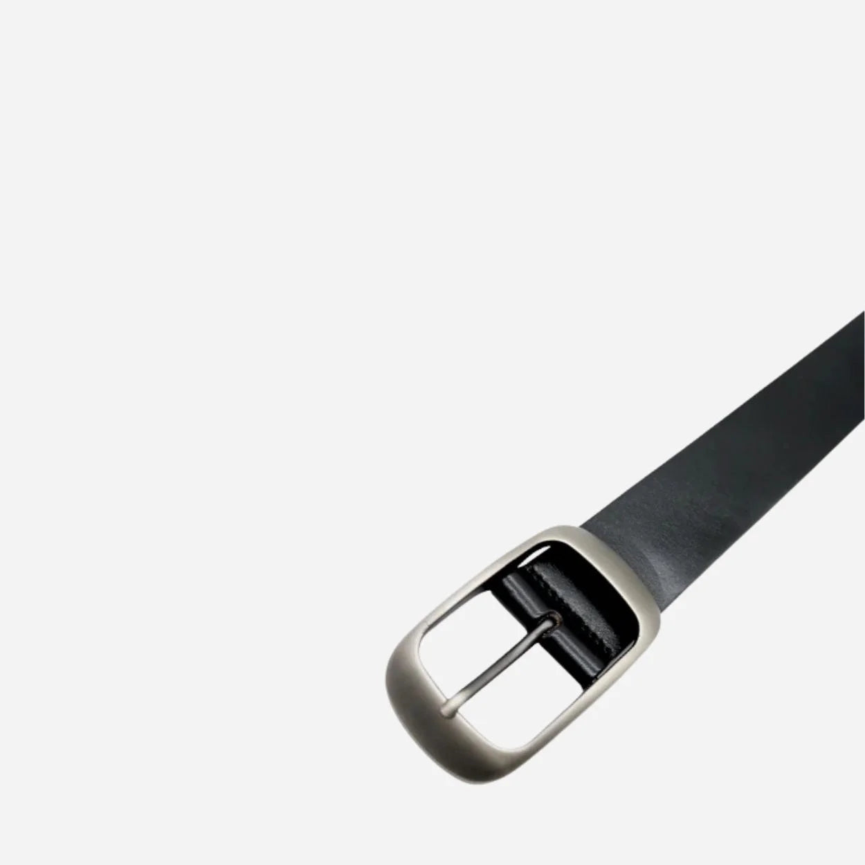 ROBIN FALLS - Women's Black Genuine Leather Belt with Oval Silver Buckle