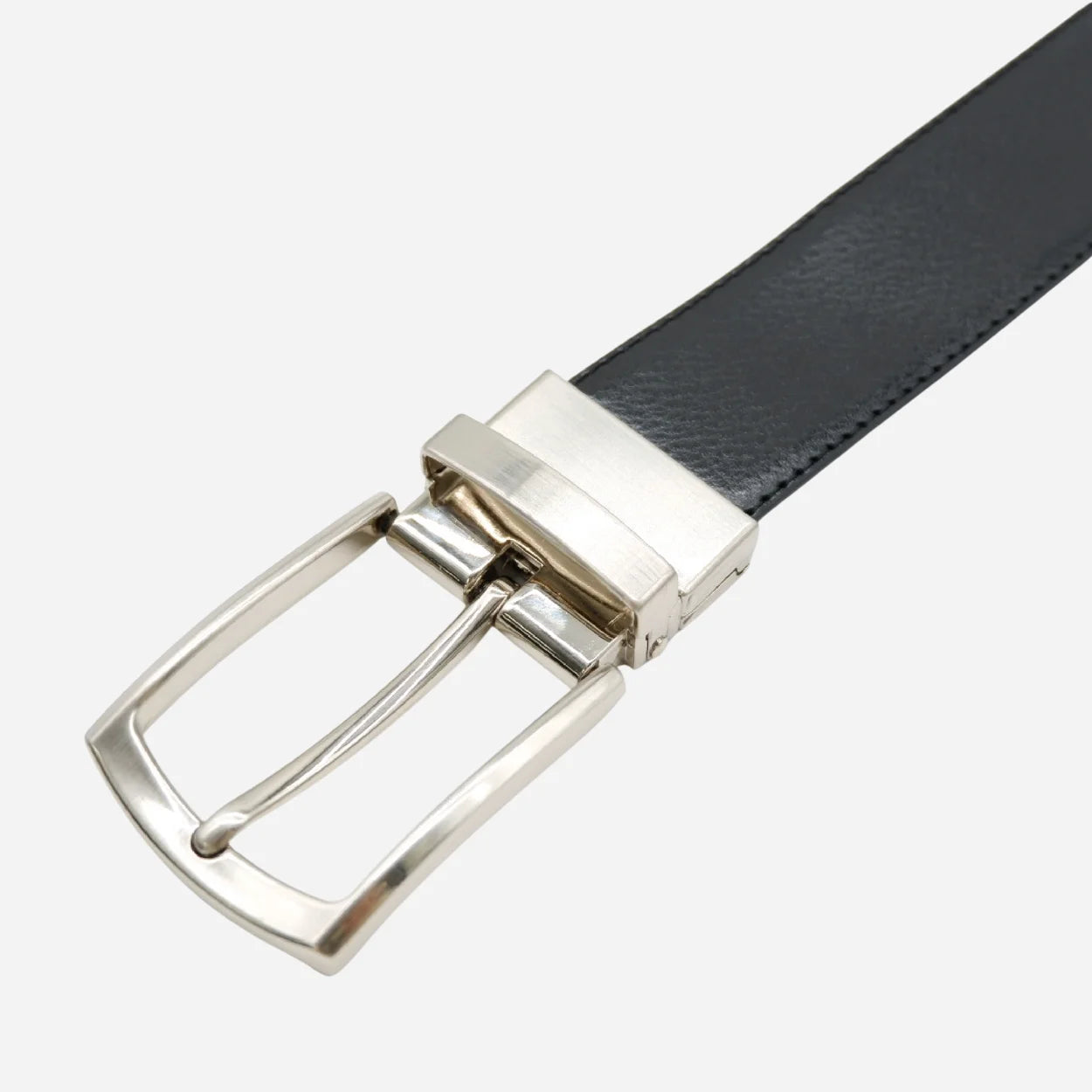 Rohaan Reversible Black/Brown Leather Belt