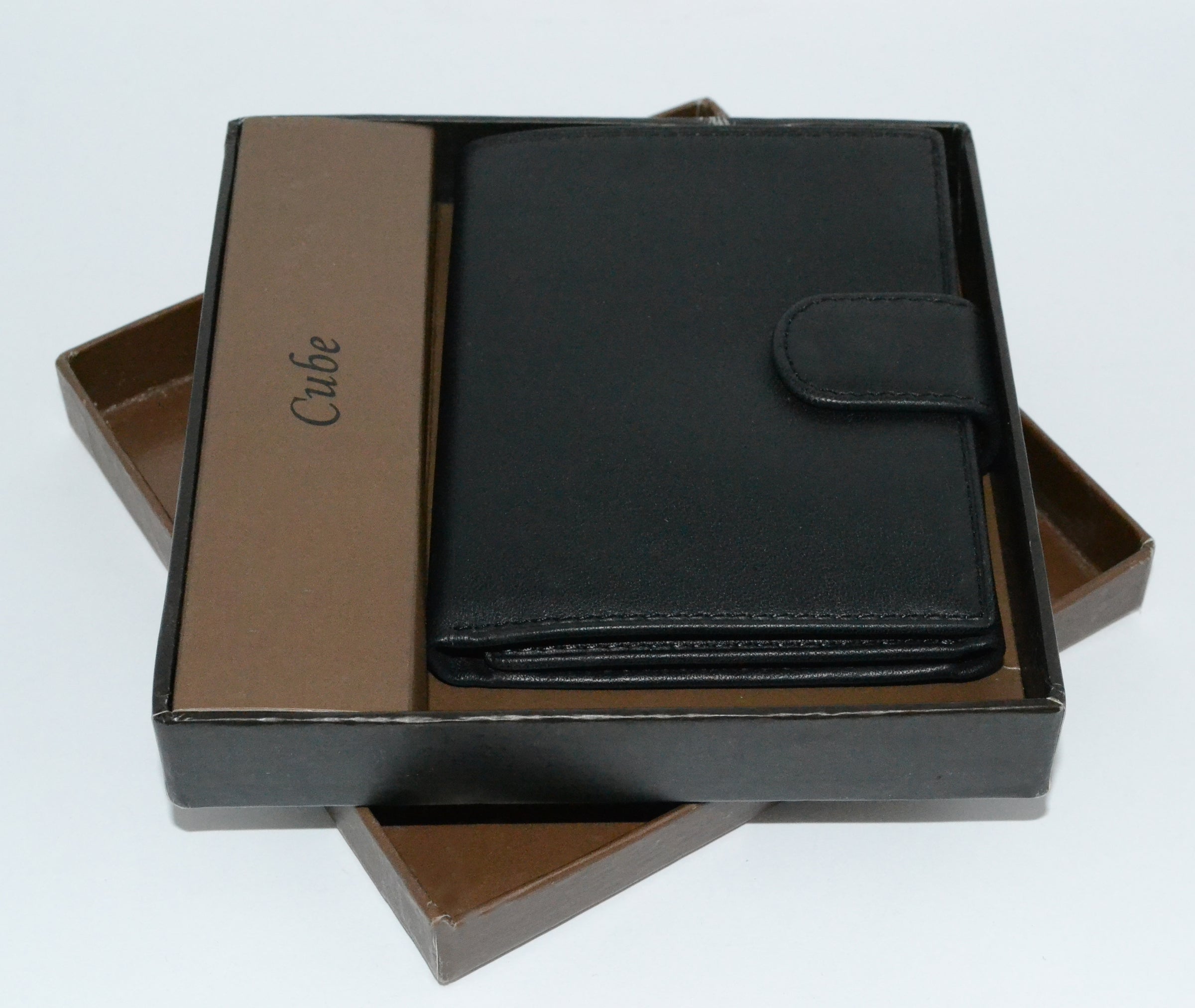 MORTEN -  Mens Black Leather Fold Wallet in Gift Box  - Belt N Bags